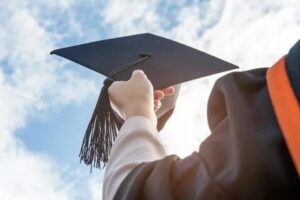 Best Online Undergraduate Degree Programs with Full Scholarships for Africans